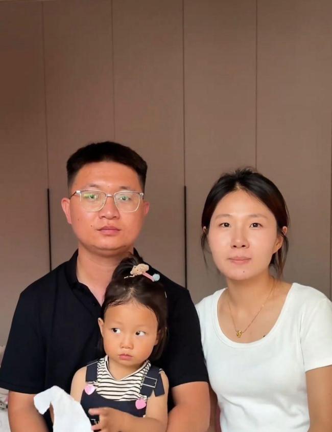 李敏嫁给了李敏 两人同年同地出生 特别缘分成就佳话