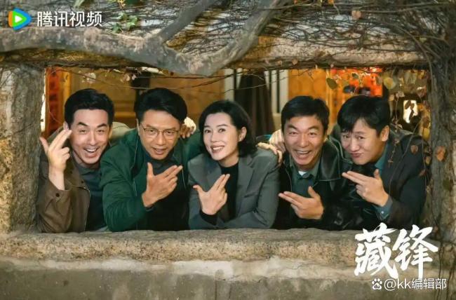 《藏锋》是中年版士兵突击吗