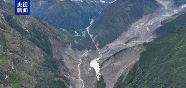 尼泊尔堰塞湖水量达200万立方米 溃泄风险高引发紧急响应