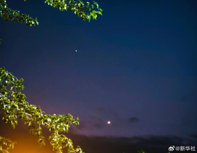 9月3日天空将上演两场天象好戏 星星相吸与星月对话
