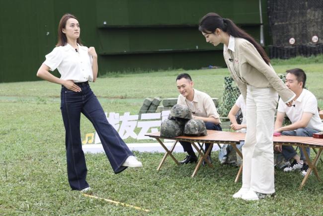 参加九三阅兵的姑娘们如今怎么样了 铿锵玫瑰绽放新岗位