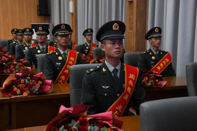 卫国戍边烈士肖思远的弟弟肖荣基获选拔提干 赓续英雄精神