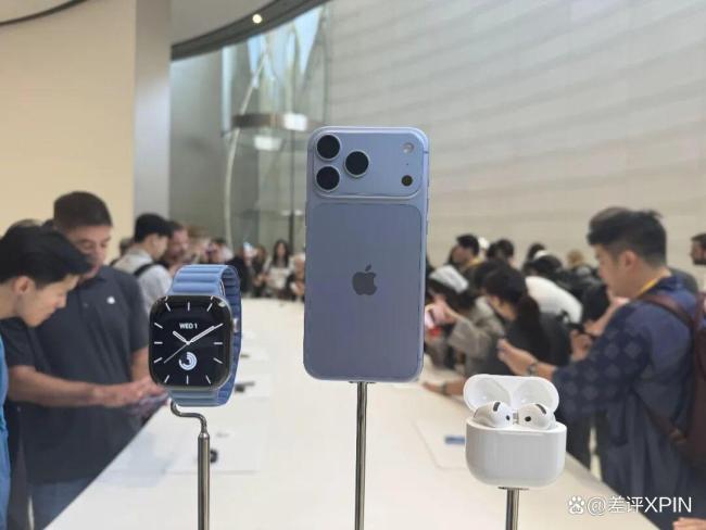 全新iPhone上手测评 性能与散热大升级