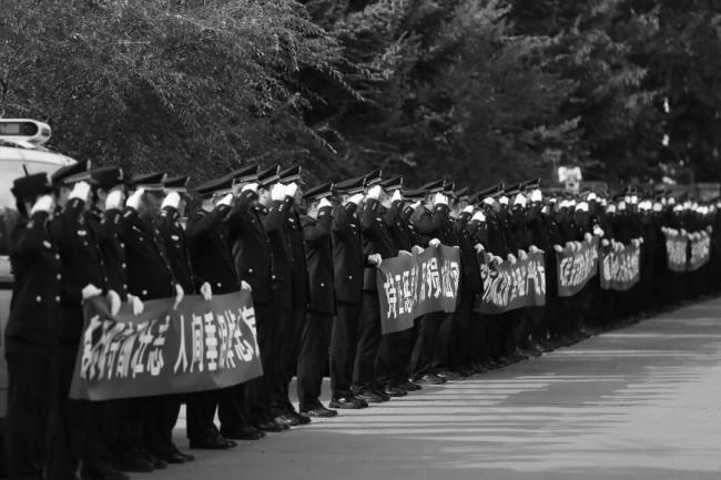 44岁辅警金严因公殉职 社会各界沉痛送别