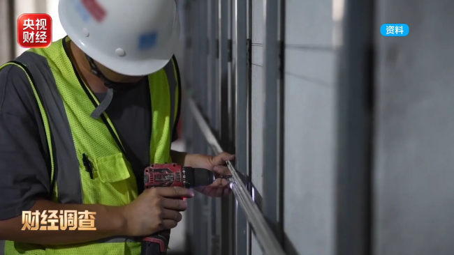 建筑公司为凑资质批量空挂社保 破坏市场秩序