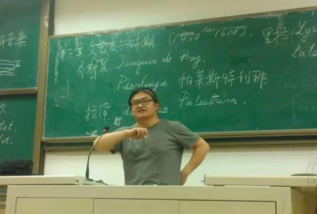 刘欢常跟人喝酒聊天到天亮 音乐与酒的故事