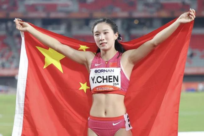 陈妤颉夺冠后发文：妈妈我出息啦 新亚洲“女飞人”诞生