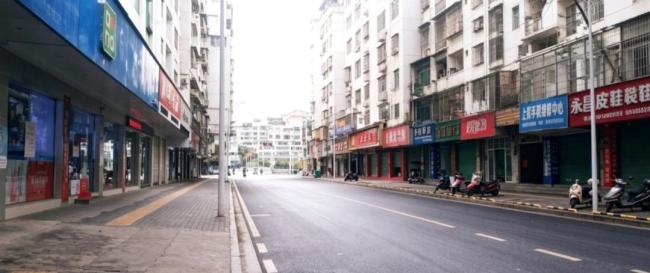 县城物价，吓哭北上广中产 消费高收入低难题
