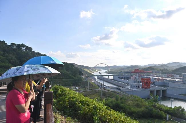 平陆运河旅游热