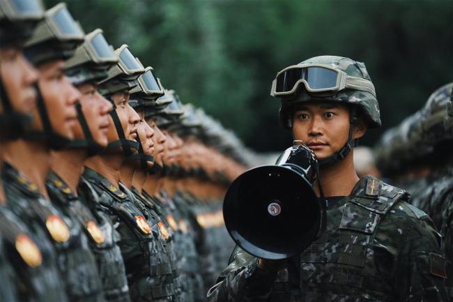三位武警战士的“国庆”故事 名字背后的使命与担当
