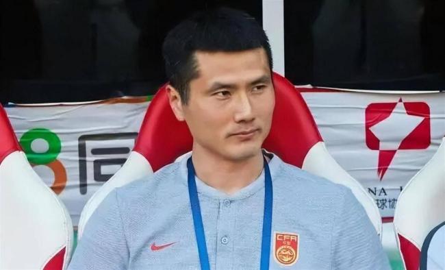 博主：邵佳一的“理想主义”被碾成渣