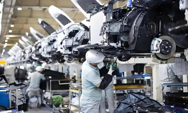 日本汽车业急需转型脱离中国能成功吗 电动化时代的挑战