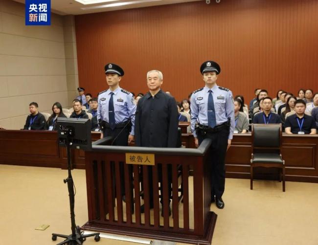 副部级官员许传智受贿超2587万 被判十二年并处罚金