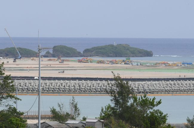 国际观察|冲绳命案凸显日本倚美恶果