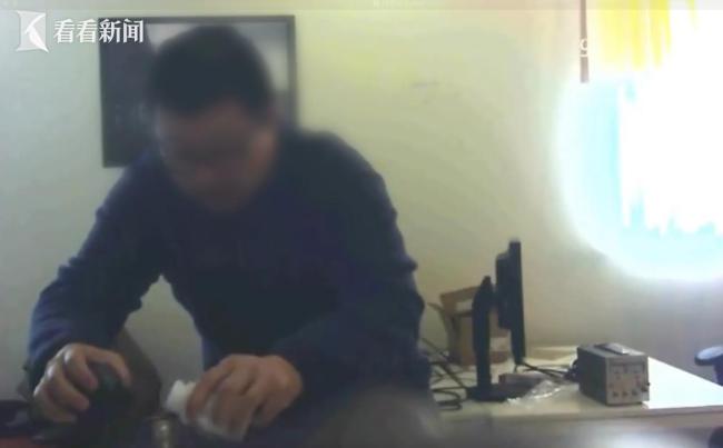 华裔女子遭同事投毒 长期呕吐脱发 罪犯仅服刑1天欲洗白