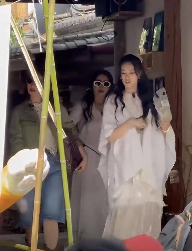 网友推算徐艺洋孕期时间线 综艺旧镜头引猜想