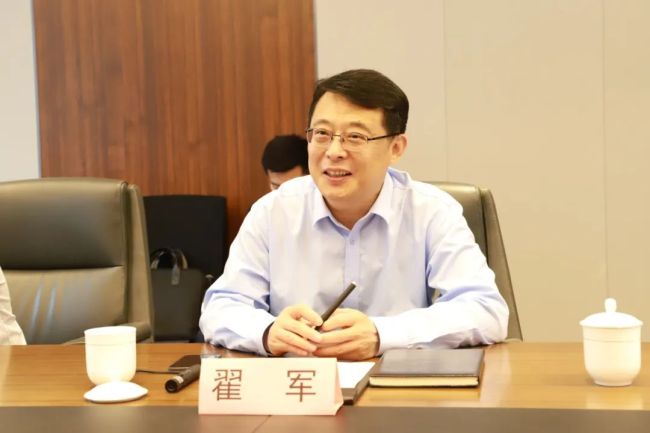济南市委常委、统战部部长翟军走访调研三庆集团疫情防控、复工复产、生产经营工作