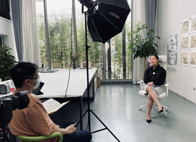 德艺双馨的艺二代专访广东画院院长林蓝