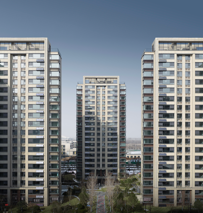 中粮·祥云采用现代典雅的建筑外立面风格为基调,糅合现代主义新式