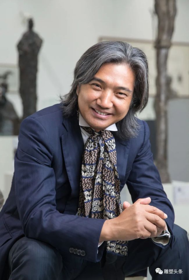 著名艺术家吴为山当选民盟中央副主席
