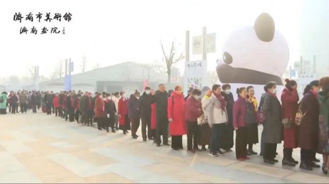 The two -way going for the audience and the master of the hometown- ＂Han Meilin Art Exhibition＂ was successfully ended in Jinan Art Museum