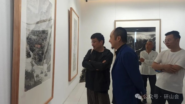 “问道昆嵛——山水圈2024水墨文献展”昨日在烟台美术博物馆（烟台画院）开幕，展期至7月28日