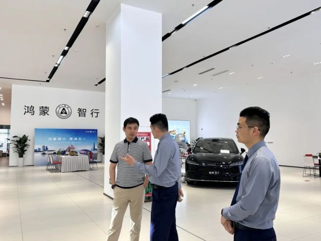 五一坚守 | 奋斗中的“银座汽车人”