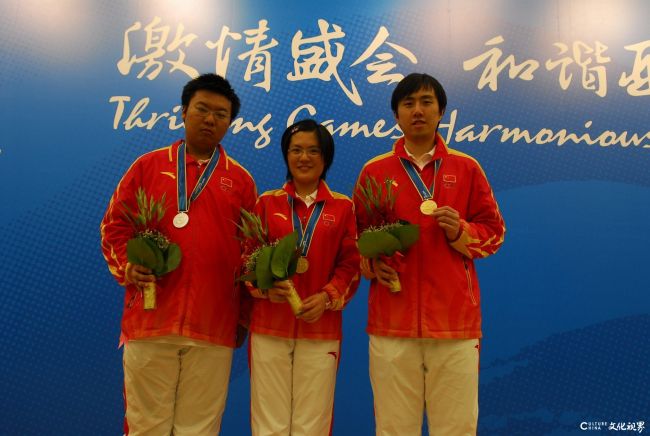 登顶2025中国国际象棋团体锦标赛，山东外国语职业技术大学冠名的山东男队创造历史