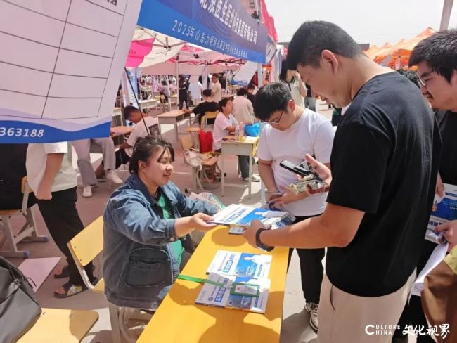 “校企合作，筑梦未来”山东力明科技职业学院成功举办2025届毕业生就业双选会