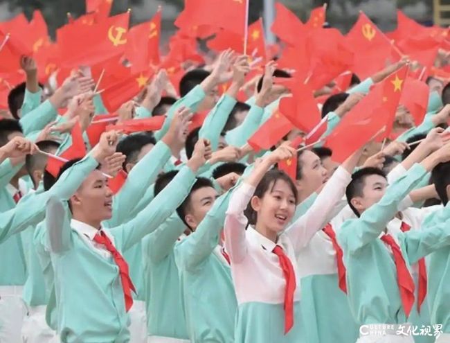 30载光阴织就锦绣华章，汇青年激情奔向“百年传奇”——对话迪尚集团总经理朱洪韬