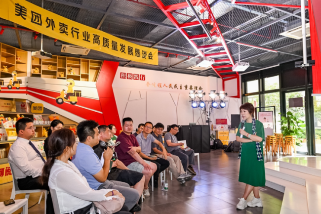 外卖价格战下商家困境：参与“大战”冲击门店利润率，而且未来不可知，不参与连老客户都流失了