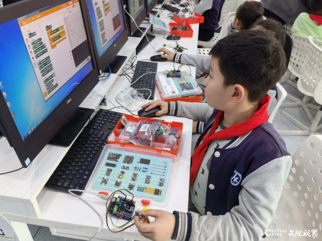 《山东科技报》刊登山东师范大学附属小学科创教育实践案例《让科技教育扎根日常》