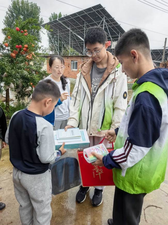 中秋走访暖人心，情牵困弱送温情 ——青岛莱西日庄镇开展“情系困难群体·中秋送关怀”走访慰问活动