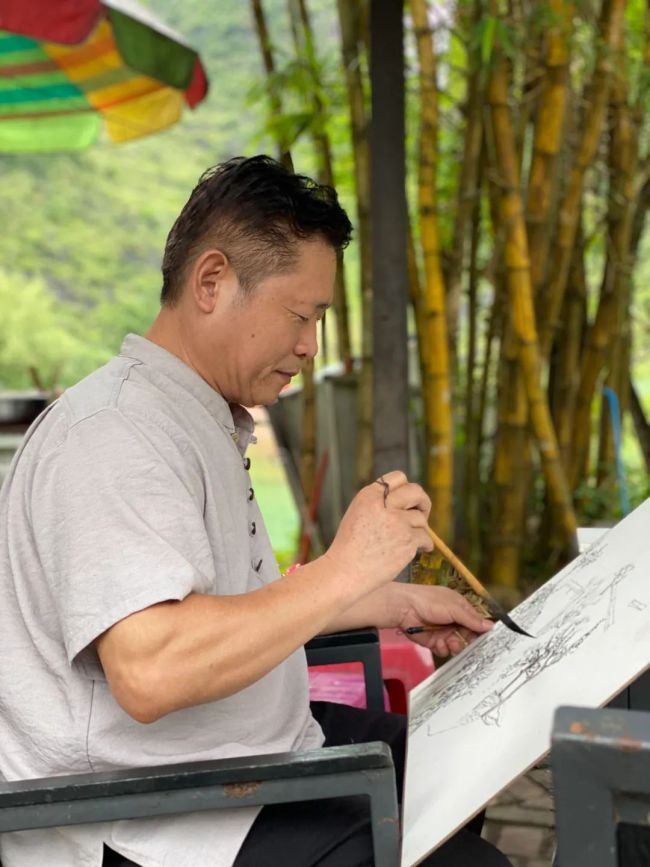 左剑虹 | 在传统与现代之间自由游走的艺术行者