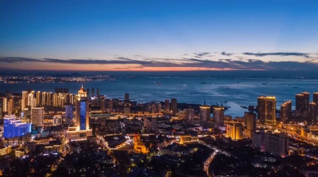 竖屏里的青岛：崛起的北方微短剧高地，瞄准海内外的“爆款制造”