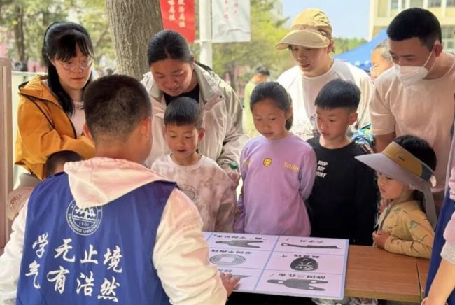 威海市高区怡园街道 | 校地“手拉手”！“怡心怡益”为居民服务