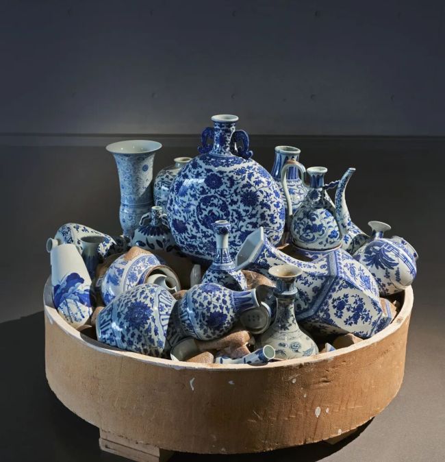 对话吕品昌 | “景德镇国际陶艺双年展”为全球陶瓷对话搭建了文明互鉴的范式之桥