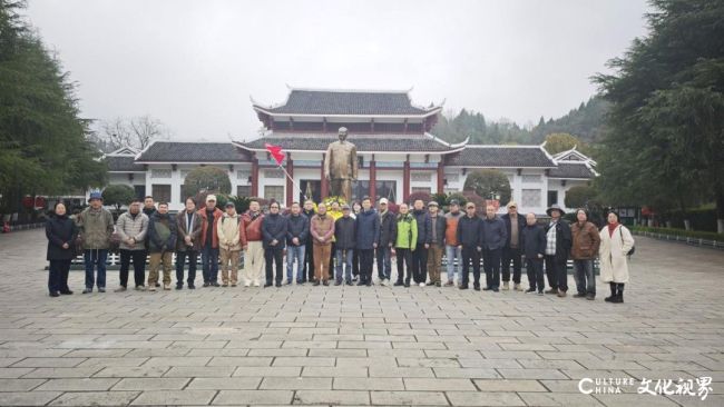 卢禹舜带队，“伟大的长征——纪念中国工农红军长征胜利90周年全国画院采风创作活动”采风写生团第二队纪实