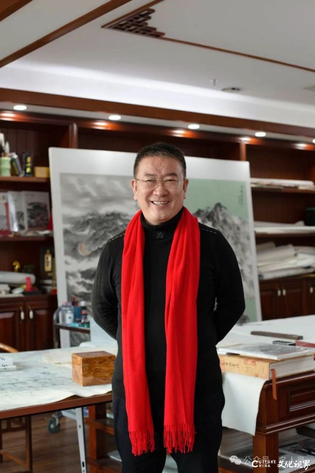 清刚藏温润,笔墨守山河——何占福的艺术坚守与人生修行