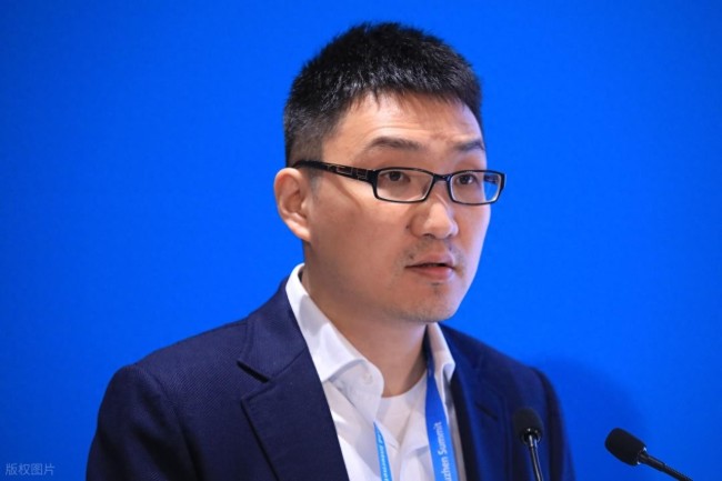 拒不提供相关材料，甚至用暴力、软对抗阻挠执法——拼多多被牵出幽灵店铺“转单”惊天黑幕后暴力抗法接下大罚单