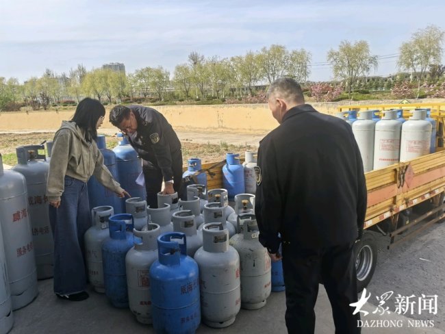 处罚+普法双发力！威海交通执法筑牢危货运输安全屏障