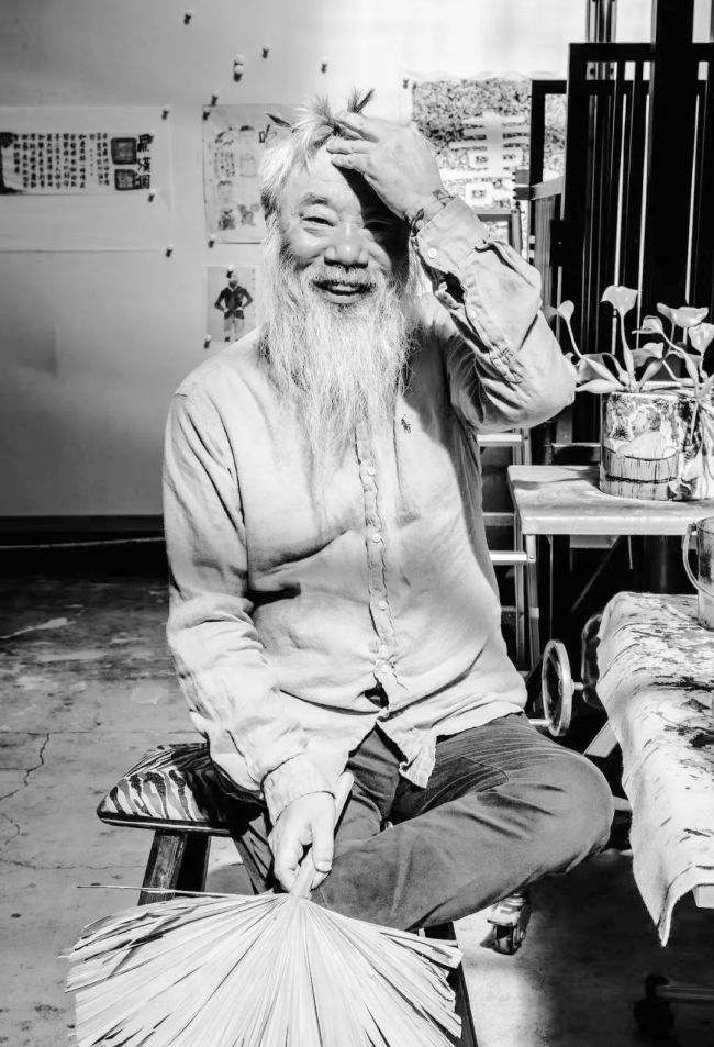 【春节好眼福】从南京到南京：李津以四重镜像，解构水墨中的“俗世”修行