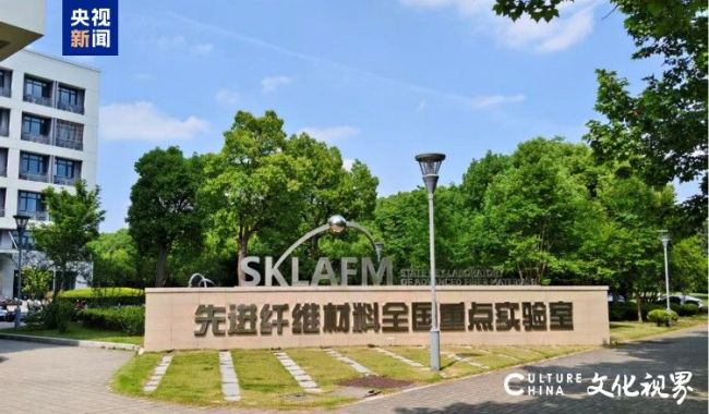 月壤纤维样品进入中国空间站，将接受舱外环境长期验证