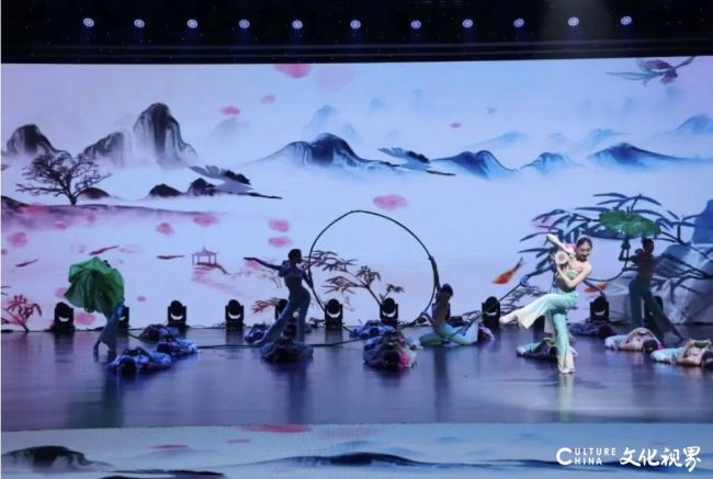 山东省文化艺术学校亮相中华诗词美育大赛山东赛区启动仪式——创编的舞蹈剧目《莲鼓越歌行》受邀精彩展演