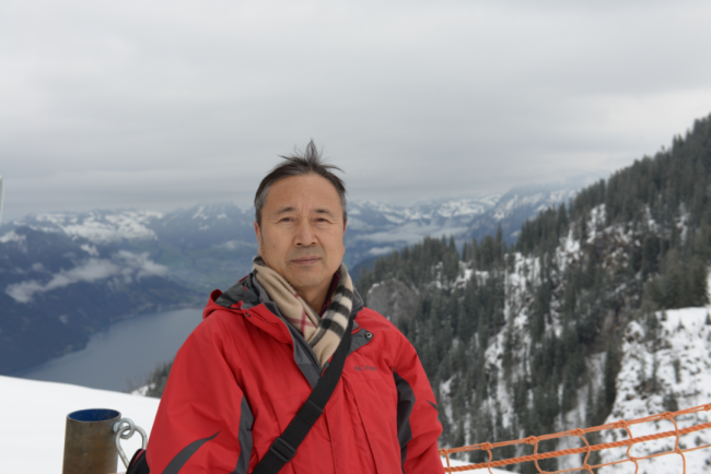 王沂东 | 以中国红塑造东方人文诗境，凭毕生丹青求索油画本真