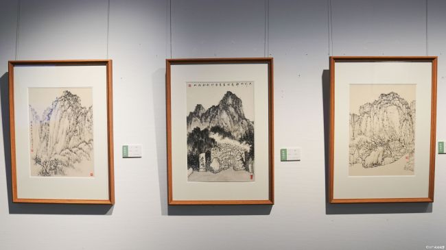 20260712142215252844.jpg 7月11画展照片 (24).jpg