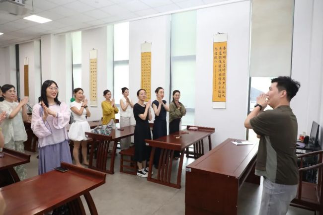 “阅读+艺术”引领书香新风尚！威海推出“艺起阅会”文学艺术沙龙