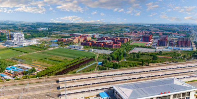 山东文化产业职业学院以产教赋能、实训筑梦，构建“校企双主体育人”培养体系