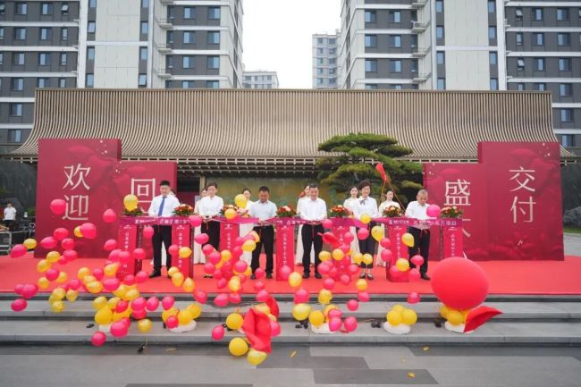 五恒被动住宅亮相鸢都——潍坊恒信・东方名著二期实景呈现，昨日提前交给业主“稳稳的幸福”