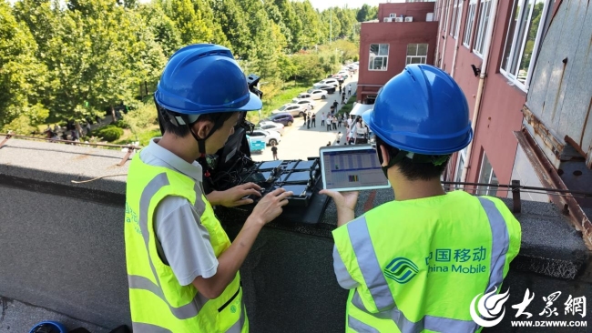 秋风起处书声新 潍坊暖心护航学子逐梦
